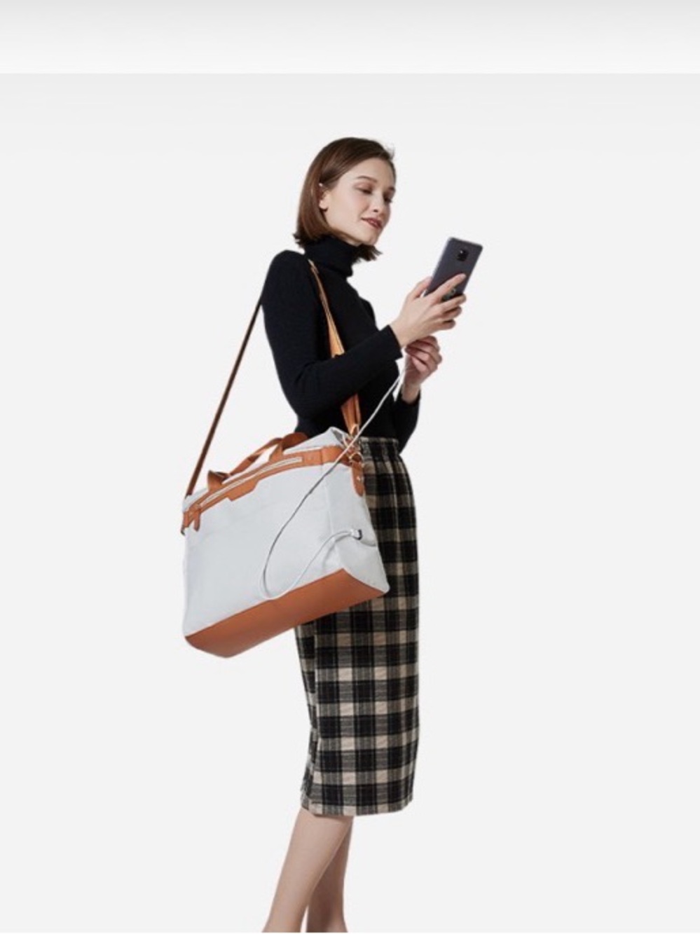 Nordace Hinz Tote Bag in Beige with Tan Trim - Picture 3 of 7